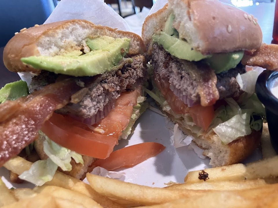 Bacon Avocado Hamburger