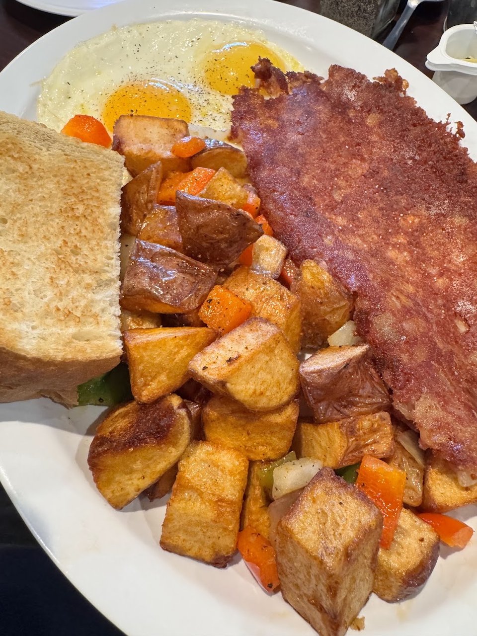 Corned Beef Hash & Eggs